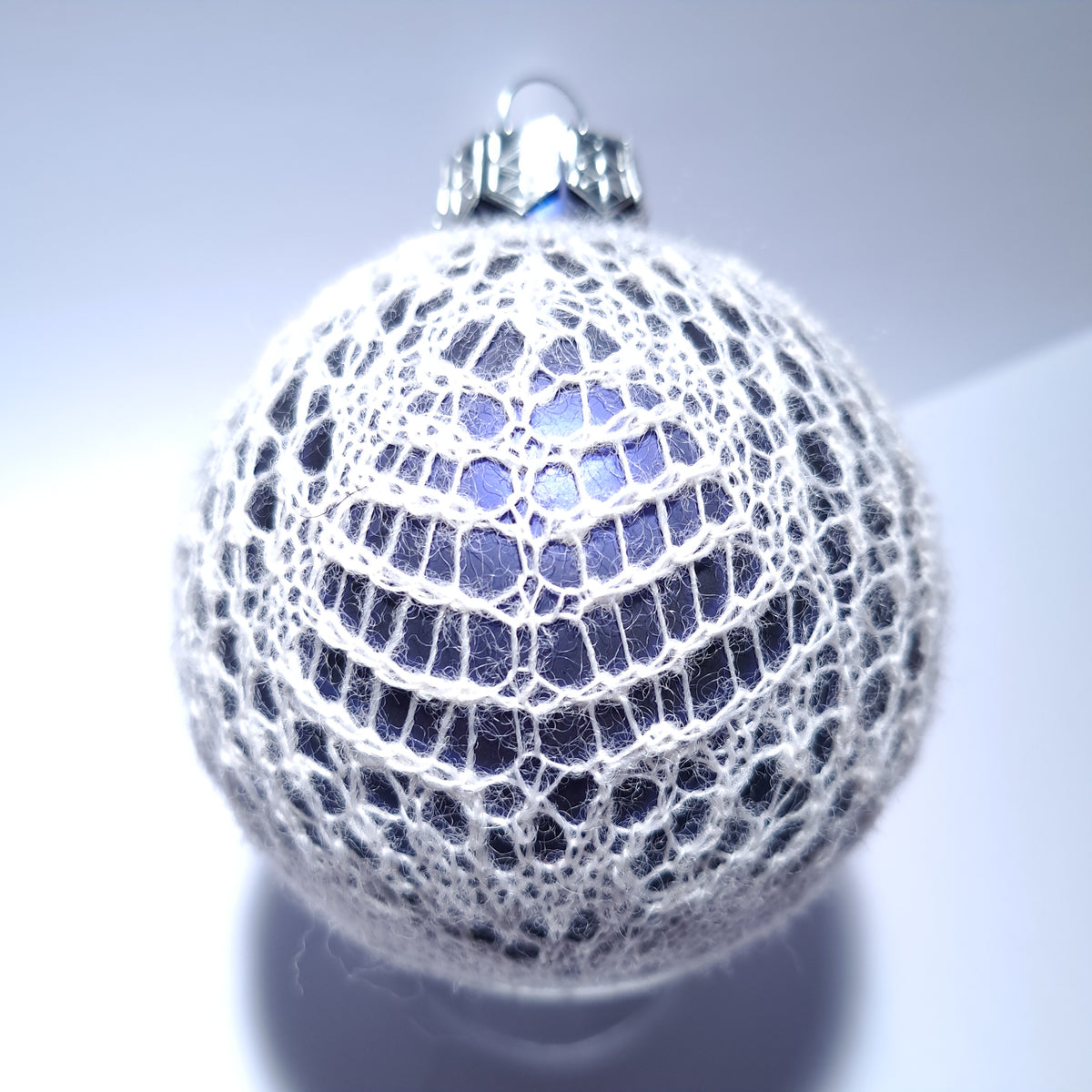Boom, kanten kerstbal NL PDF