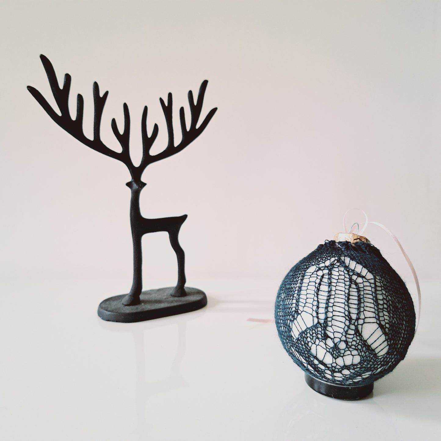 Mae, a Fine Bauble, KNITTING PDF ENG