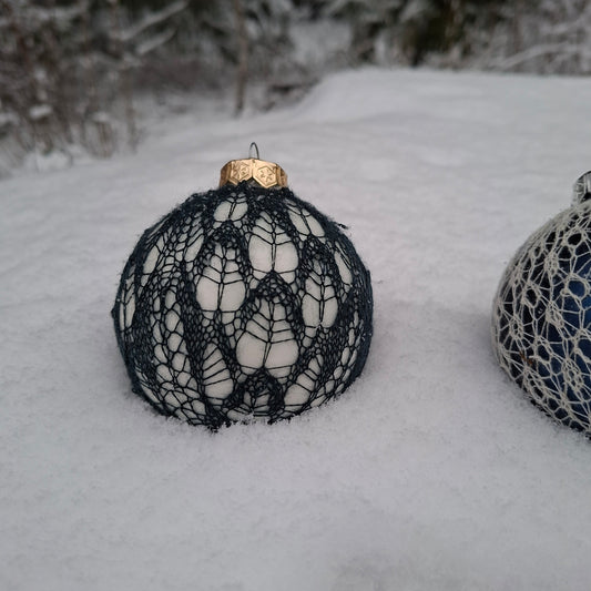 Wâld, a lace bauble PDF ENG