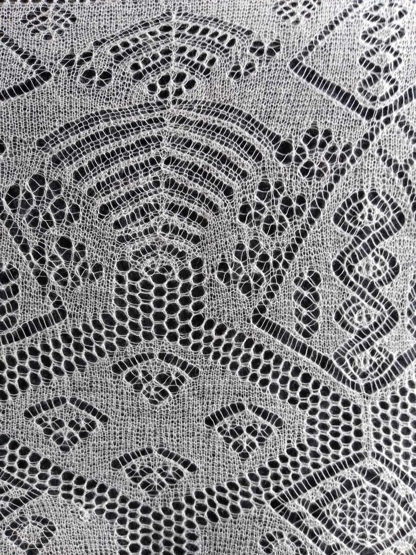 Osborne House Shawl Rectangle ENG PDF
