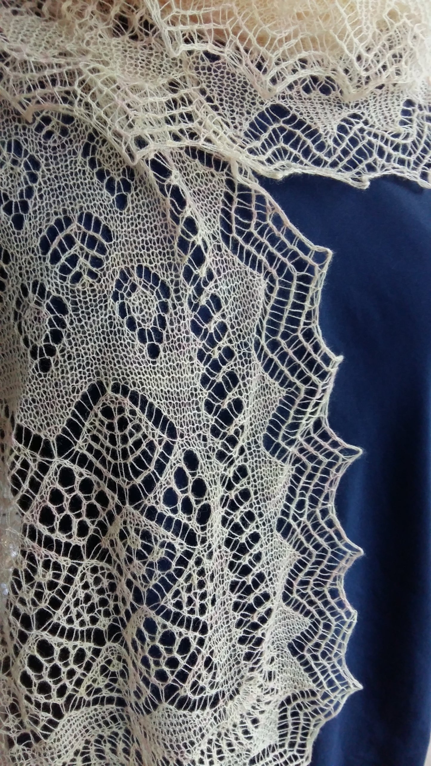 Little Secret NL PDF