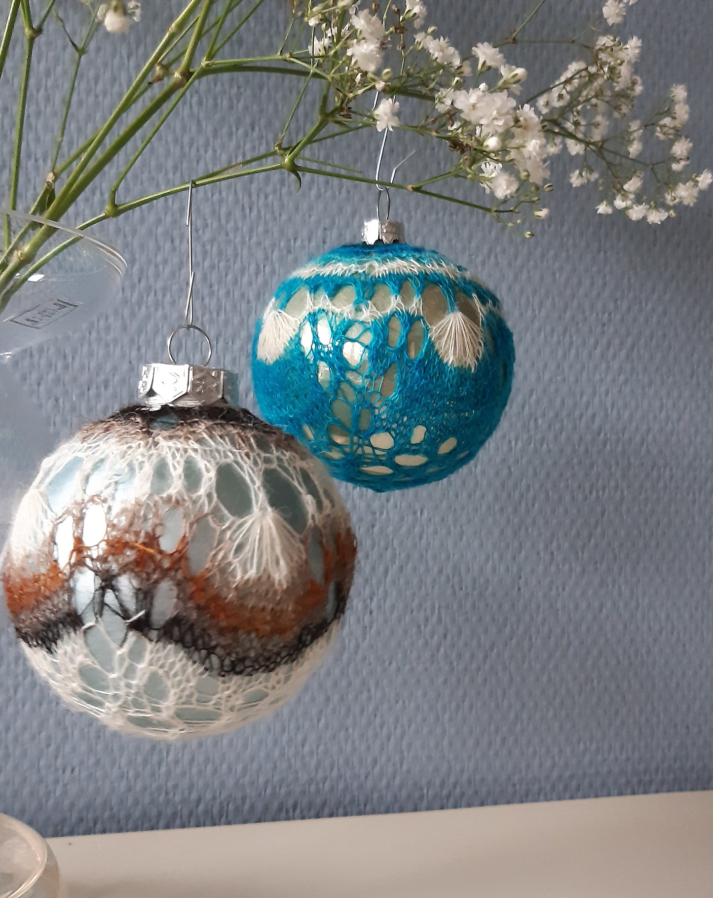 Ocean, a Fine Shetland Lace bauble, PDF.