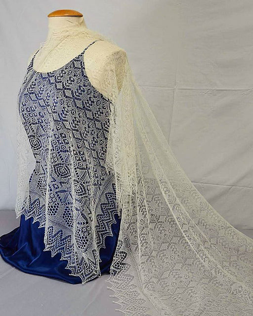 Fine Gossamer Blyde shawl, hand knitted APFL
