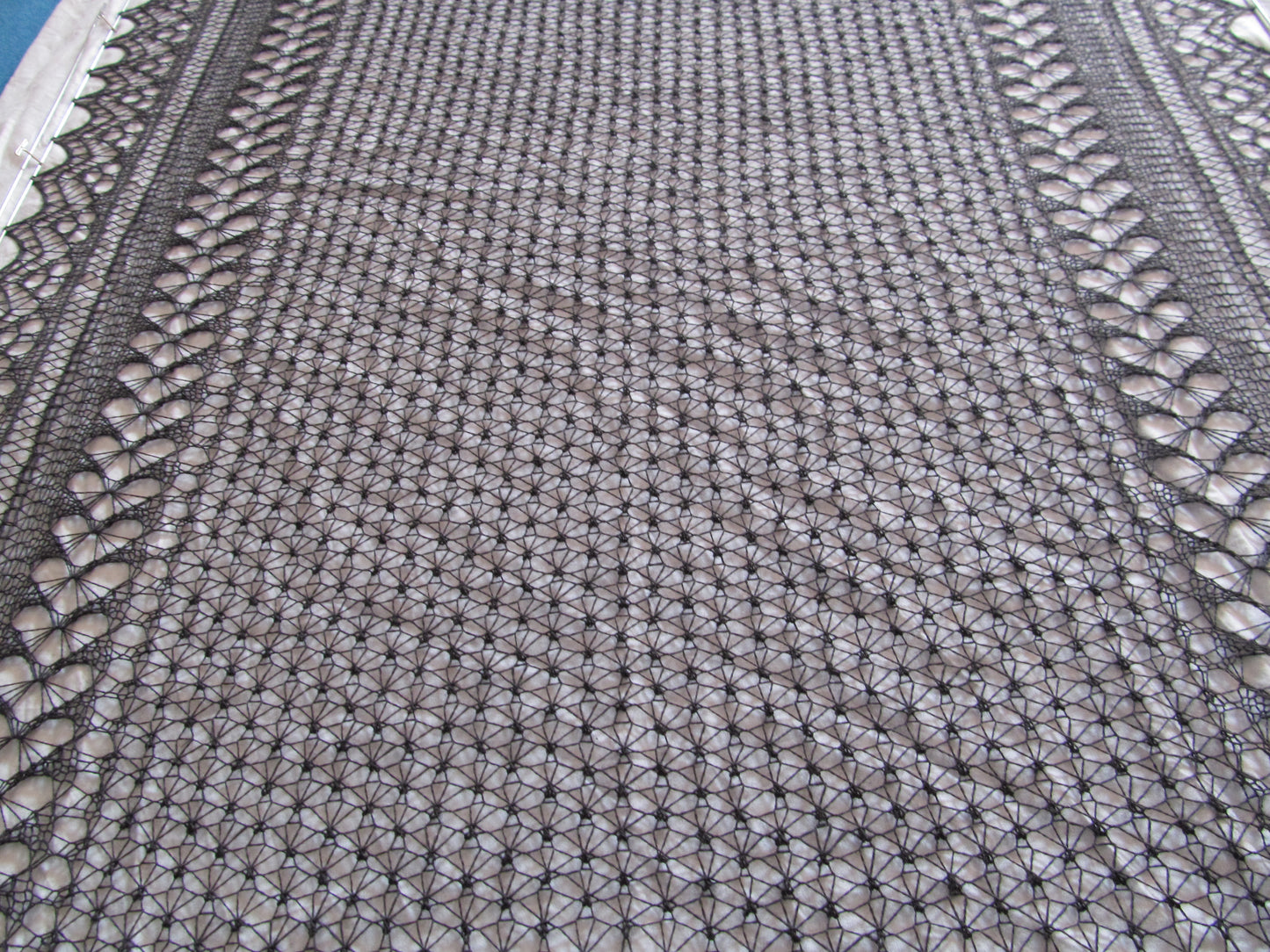 Love on the Edge NL PDF