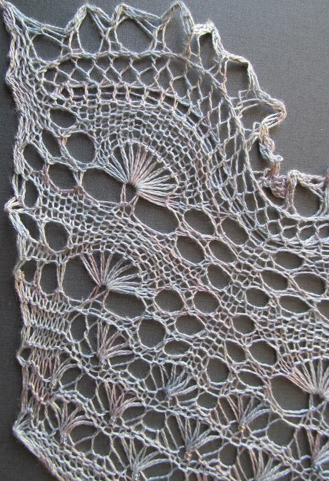 Across the Beach NL PDF